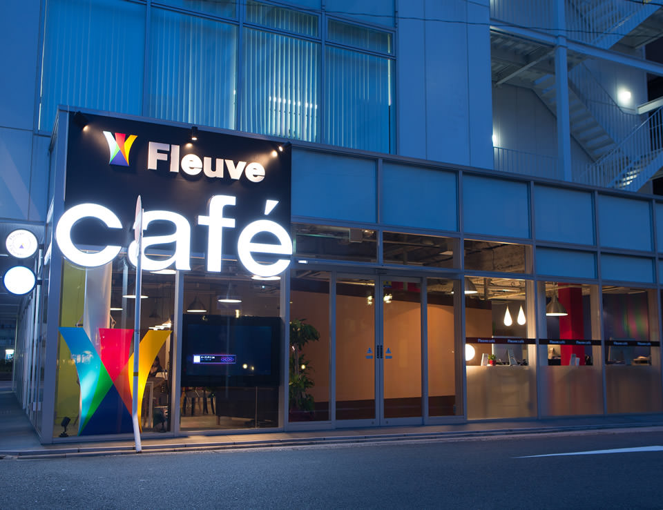 Fleuve Cafe